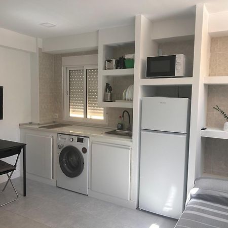 Apartamentos Yiya มาลากา ภายนอก รูปภาพ