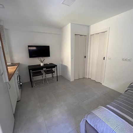 Apartamentos Yiya มาลากา ภายนอก รูปภาพ